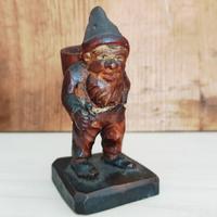 piccola scultura in legno enri 