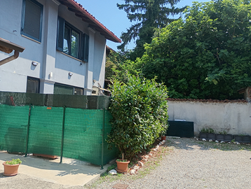 Stupenda cascinetta singola