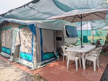 Roulotte Adria 390 con veranda, arredata