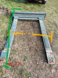 Antico portone d'ingresso 