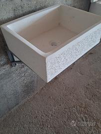lavello in cemento bianco 
