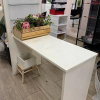Tavolo per manicure