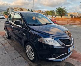 Lancia Ypsilon 1.3 MJT 16V 95 CV 5 porte S&S Gold