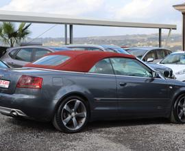 Audi A4 AUDI A4 S-LINE CABRIO 2.0 TDI