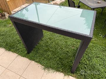 Tavolo alto da giardino in vetro