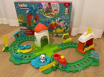 Trenino in fattoria Clementoni