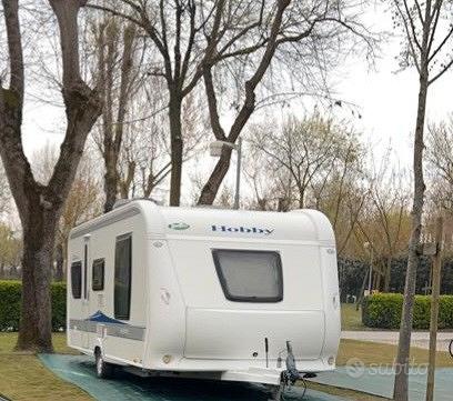 Caravan-Roulotte Hobby 560 Uff Excellent - Caravan e Camper In vendita a  Venezia