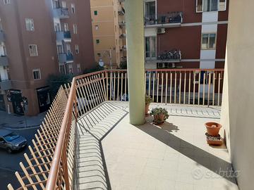 Via Trento, 4 vani, piano 2, luminosissimo 115 mq