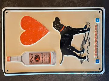 Tito’s Vodka dor Dog People