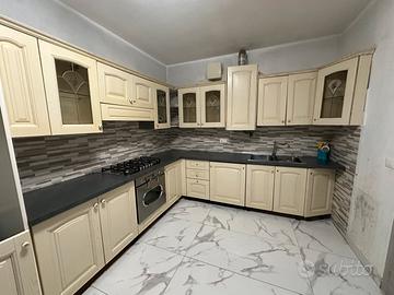 Cucina angolare componibile