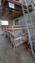 Attrezzi agricoli usati