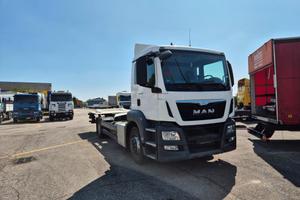 Man TGS 18.320 BL 4x4 a telaio
