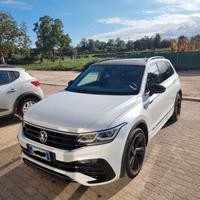 VOLKSWAGEN Tiguan 2.0 TDI SCR 4MOTION Advanced Blu