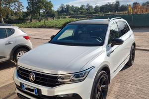 VOLKSWAGEN Tiguan 2.0 TDI SCR 4MOTION Advanced Blu