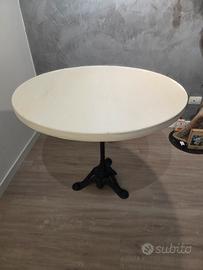 tavolo rotondo per interni 