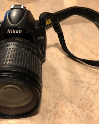 Nikon D5000