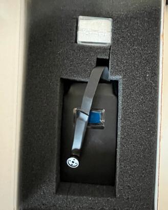 Kit micro auricolare GSM con microcamera a bottone