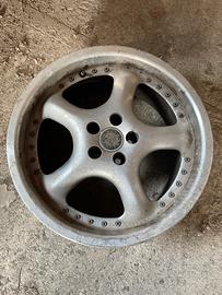 Cerchio in lega 17’’ per Mercedes e VolkswagenGolf