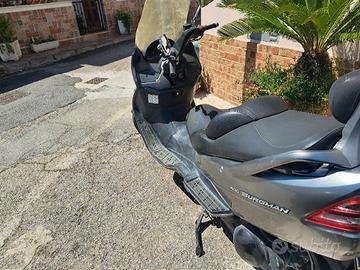 Suzuki burgman  400