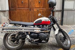 TRIUMPH SCRAMBLER 900
