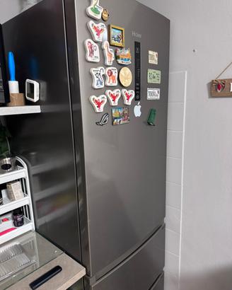 FRIGO HAIER, SCRIVANIA E ARMADIO