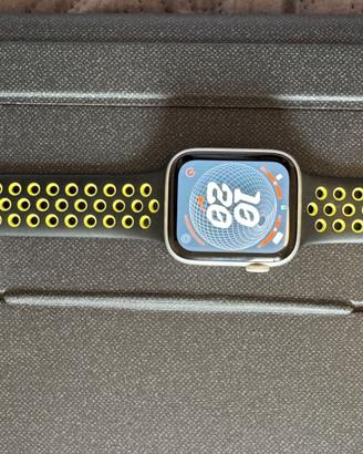Apple Watch Nike Series 5 GPS+Cellular argento