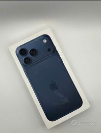 iPhone 17  Blu