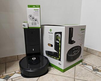 iRobot Roomba i7+ con Clean Base  + Accessori