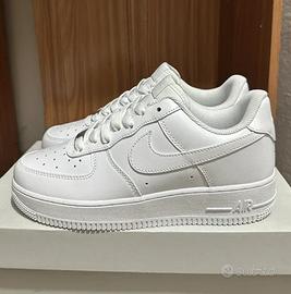 Nike Air Force 1 bianche.45