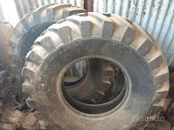 Gomme per macchine movimento terra