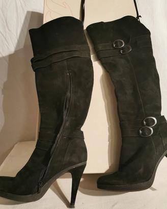 paia stivali da donna neri, marrone