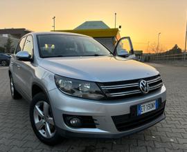 VOLKSWAGEN Tiguan 1ª serie - 2013