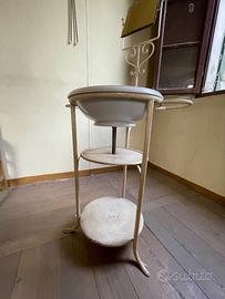 Toilette da camera con scarico