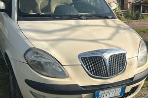 Lancia Ypsilon 1.3 Multijet