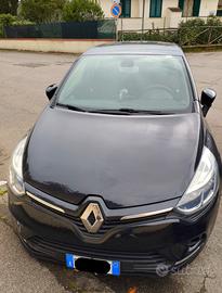 RENAULT Clio - 2017