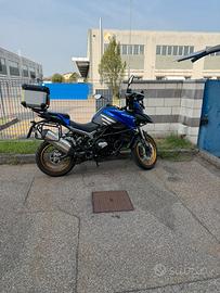 Moto stradale comoda