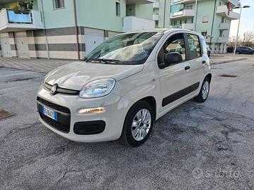 FIAT Panda 0.9 TwinAir Automatica - Solo 50.000km!