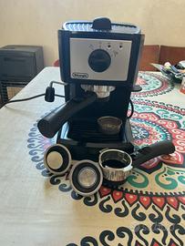 Macchina da caffe deLonghi espresso con accessori