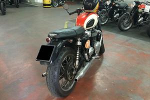 bonneville T100