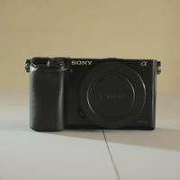 SONY ALPHA 6000 CORPO MACCHINA + KIT OBIETTIVI