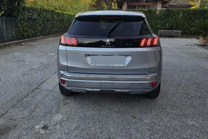 PEUGEUOT 3008