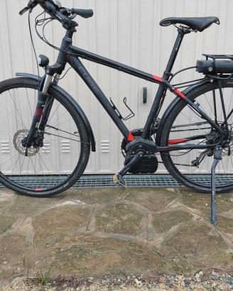 Ebike Trekking Cube Touring Epo Taglia 46