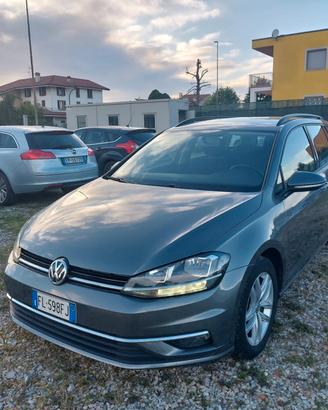 Volkswagen Golf Variant 1.6 TDI 115 CV Business Bl