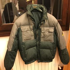 Giacca a vento in piumino d'oca con smanicato.