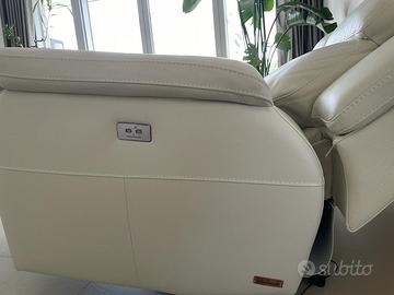 Divano in pelle con 2 relax