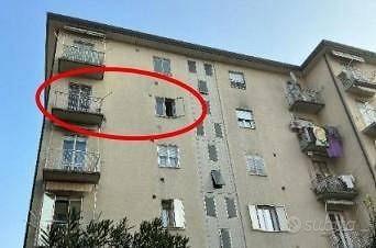 Immobile in asta di 106 m² con 4 locali e box auto