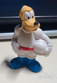 Statuina Pluto astronauta