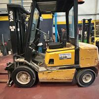 Carrello elevatore diesel 3000kg marca Yale