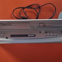 Videoregistratore Funai combo DVD e VHS