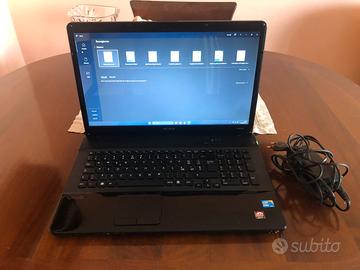 Sony VAIO 17" | Core i5 | 8GB RAM | SSD 128GB |W11